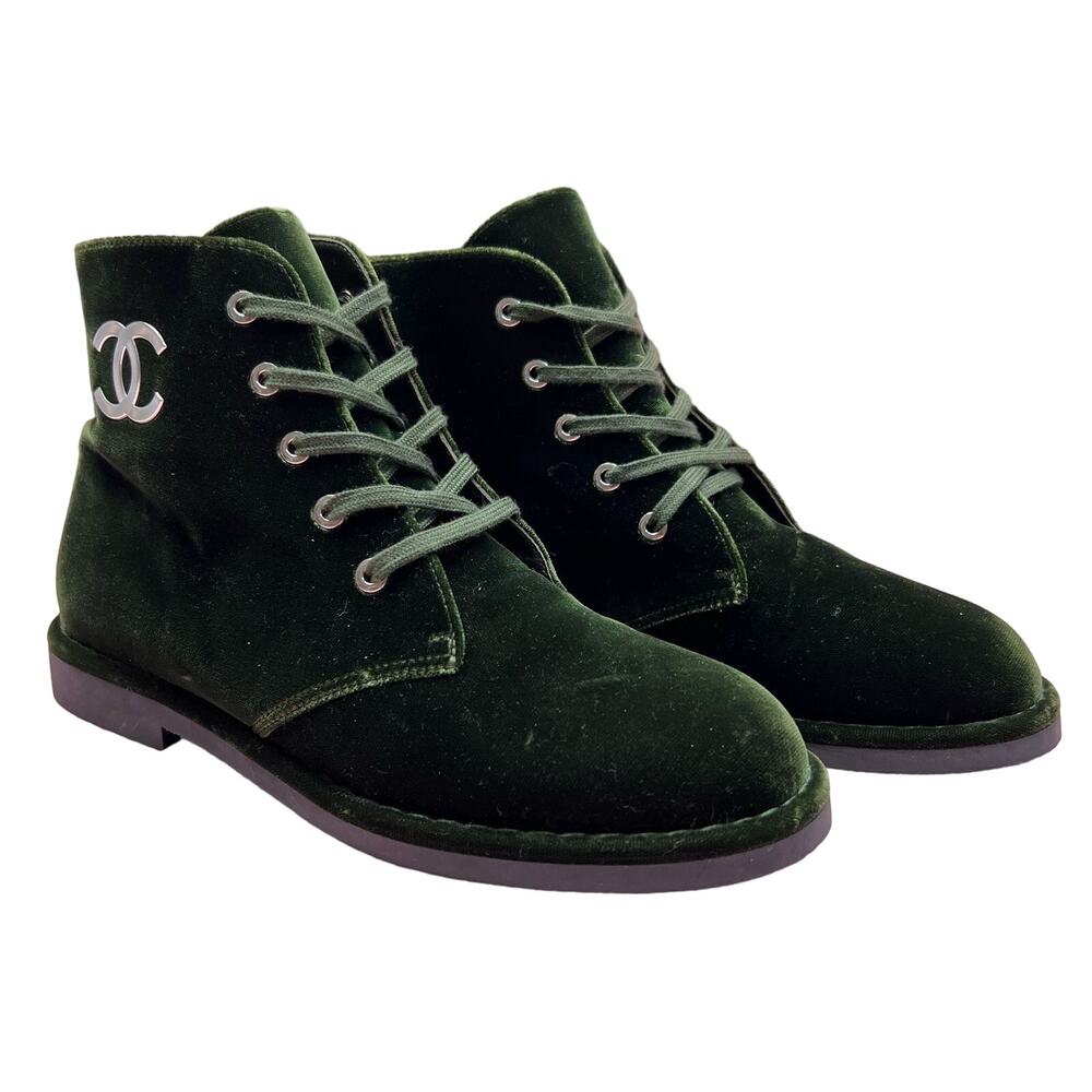 CHANEL Interlocking CC Logo Velvet Lace-Up Boots EU 38 US 8 Green Ankle Booties - Picture 2 of 16